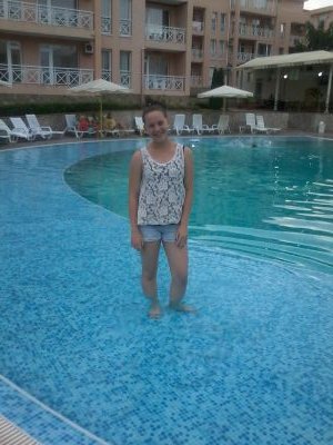 hutkaanna's profile picture. #éneklés #színészet #14 #könyvek #szjg #bábel #Asz #bexisorozat #harrypotter #divergent #éhezőkviadala [Best friend: @kisvikikee01] ♥ Follow me!:)♡