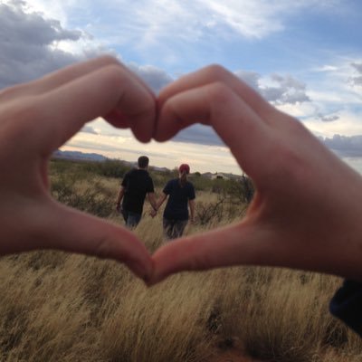 EmDavenport79's profile picture. 