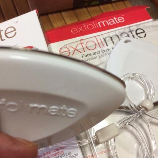 Your best new mate for super smooth skin. Precision exfoliation in the palm of your hand.