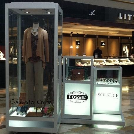 UShowcases's profile picture. USA Showcases Displaycases is proud of our many trusting, loyal client base which speaks volume about our high standard of quality, our professionalism