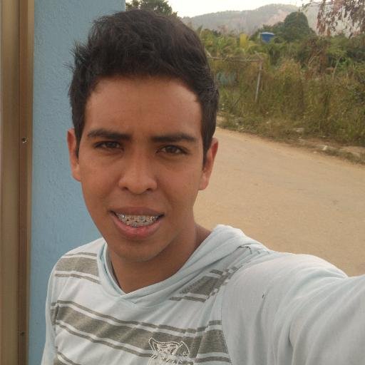 derwinfarias's profile picture. whatsapp:+584121507382
