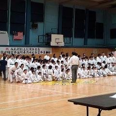 空手上達法ブログはコチラから⇒https://t.co/FFEUNcpYGr
沖縄剛柔流空手を１7年続けています。沖縄から発祥した剛柔流空手を、基本から正しく伝えていきたい、そんなオヤジです。長男には５歳から空手の指導し、今では理学療法士、筋肉の動きを理解しつくし、全空連有段者として空手に生かしています。