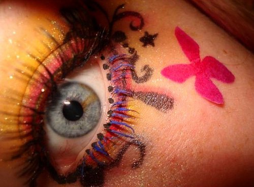 MyMakeupTutor's profile picture. 