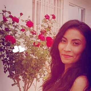 Eva Yáñez Profile
