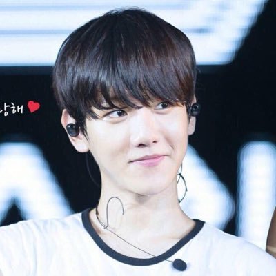 ベクヒョン Baekhyun Play Twitter