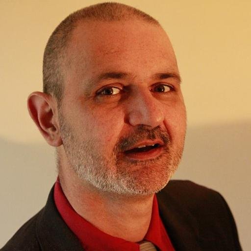 commercial's profile picture. Un informaticien au sce des forces de vente