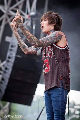 Edenubavdecko's profile picture. Ништо не е вистина се е измислено.Живеам во загаденото Скопје.Кошарка прва лига и секако Фискултурно најубавото(на гробишта е изградено)школо.