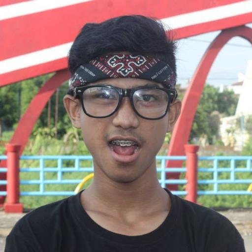 valensiusasri's profile picture. nadiyahbakri