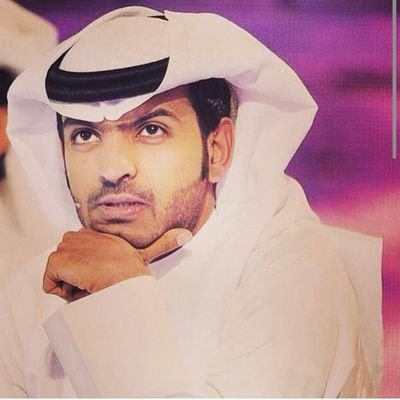 متذوق لـ الشعر ، أنقل مايلامس مشاعري ويعجبني .. مشاعري توجدنها بين تغاريدي !!