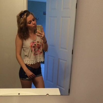 ShannonSoccocio's profile picture. 1-1-15❤️❤️