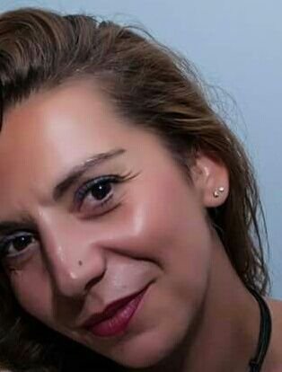 mihelarou's profile picture. 