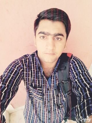 wajahatm957's profile picture. I love someone like everyone.... ❤