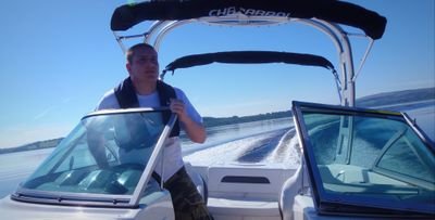 weestewarty's profile picture. Not much of  social media fan but here seems a good place to moan publicly about poor customer service