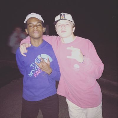 Social Media Influencer| Personal: @HDOK_ | DMS are open