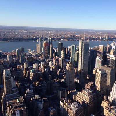 poshmatic's profile picture. food, luxury and crypto.