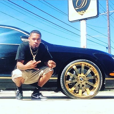 $DonRon$ Lake Charles, LA/ Houston, TX Atlanta, GA. Rap, Hip Hop Music for features or booking email Donronbooking@gmail.com IG: @official_donron