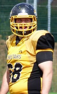 plays defensive tackle for Hertfordshire cheetahs, PSN SP33D-S33KER and shin atemi