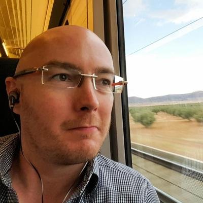 Writer/photographer about tech and travel for @CNET and @NYTimes. Editor-at-large for @Wirecutter. Author of bestselling sci-fi novel Undersea: https://t.co/Zo9wy3M1zq