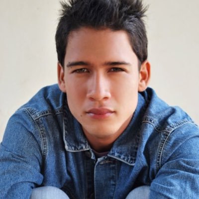 ❤CLUB DE FANS DEL MODELO Y ACTOR. @CarlosRodrigueM follow back, ADMINISTRADORA: @KimyOurPride ❤ SIGANLO EN SNAPCHAT:carlosrodriguem