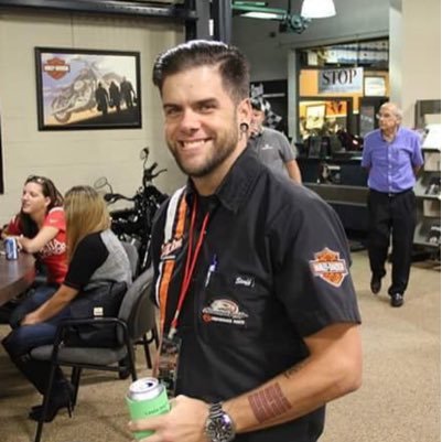 salesman at Thunder Creek Harley Davidson chatt. TN