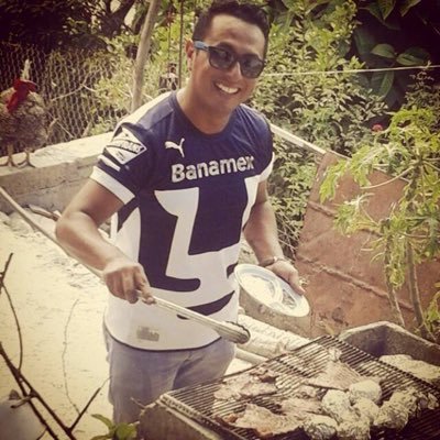 espondaluna's profile picture. 