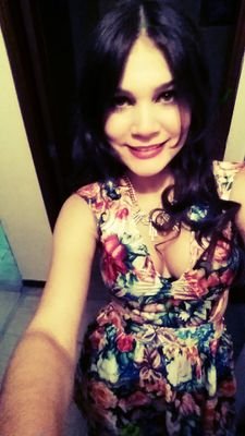 fatitoledobri's profile picture. Creo que Dios pone a las personas en mi vida por una razón, y las saca... por una aun mejor. ♡