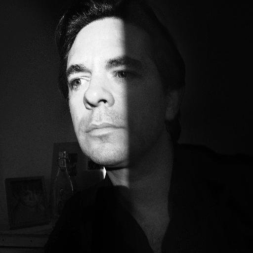 CedricPoligne's profile picture. Réalisateur/Graphiste
