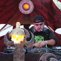 Triceradrops (@triceradrops) 's Twitter Profile