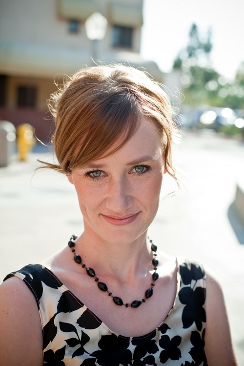 AllisonHowel's profile picture. Seeking Goodness, Truth, + Beauty along with my Dr-Husband + 3 boys while changing the world at @RWElephant