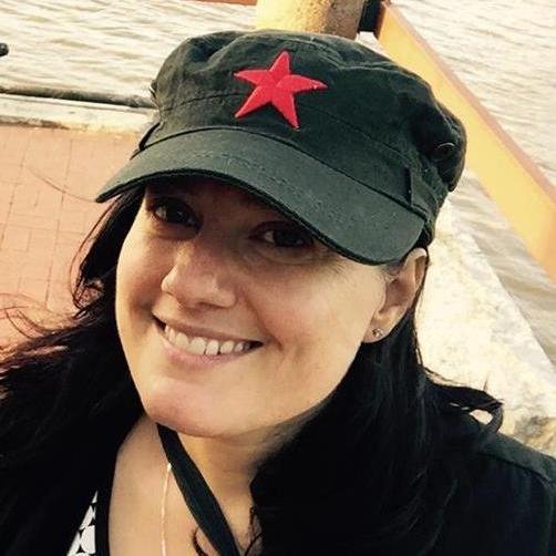 Azinnes's profile picture. 