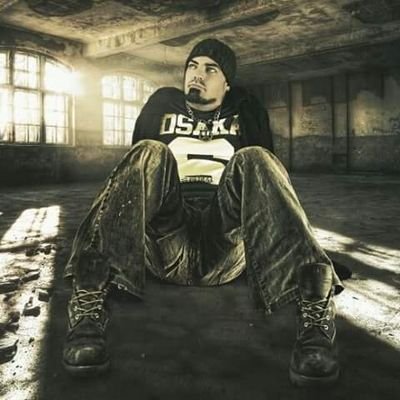 EYOUstudios's profile picture. 