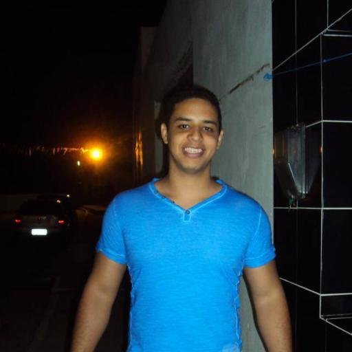 Henrique_Louco_'s profile picture. Depois conto. hehe