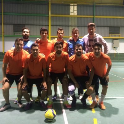Equipo de fútbol sala. Actualmente disputando la Primera División de Los Barrios.