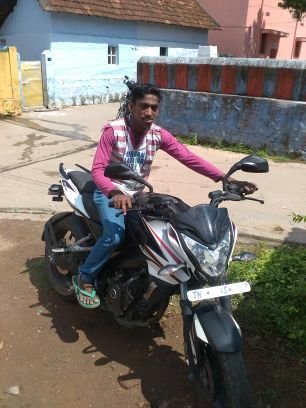 eae95e9fbbdc4f4's profile picture. 