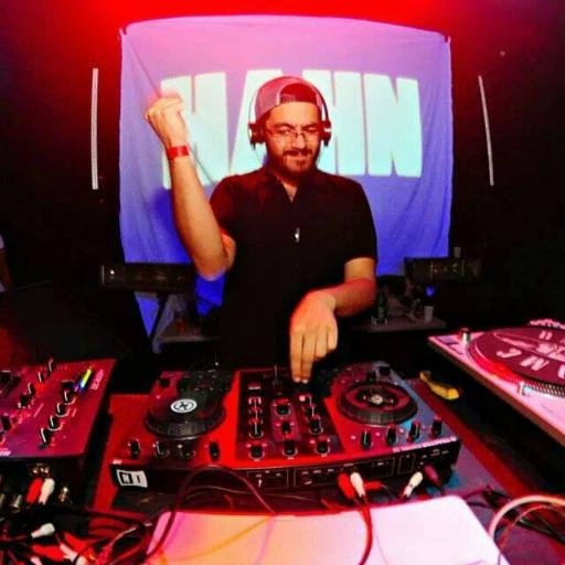 Hahn_FR's profile picture. Geek de base // Modérateur classé TOP MODO 2017 chez Modérateur Magazine  // Régie portugaise chez @syd0tics // Modo chez un Pakistanais et un toulousain ...