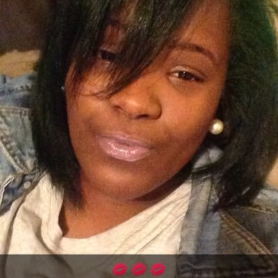 miissbaddass24's profile picture. 24♉️ | snapchat : shefine00