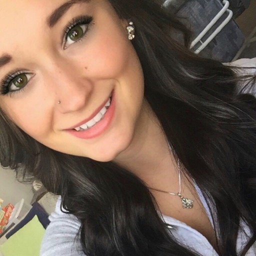 stlakingurmom's profile picture. Follow me and I'll follow you!