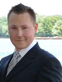 artidasweb's profile picture. Software engineer.