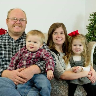 mommieisntmade's profile picture. Blogs about small town life, recipes, projects, events,deals and attractions for SW MN, NW IA, & SE SD. 
PR: mommieisntmadeofmoney@gmail.com