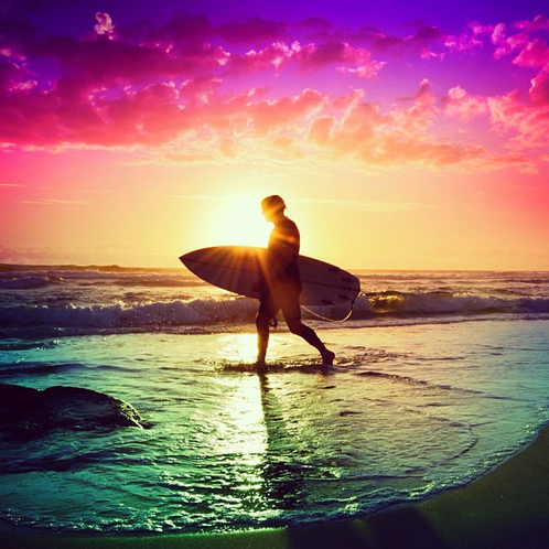 サーフィン大好きな旅人です。大好きなサーフィンの画像をつぶやきます。フォローRT大歓迎。