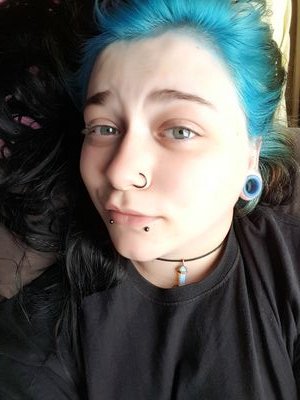 Marcyy_Moo's profile picture. Here, have some Tweets.