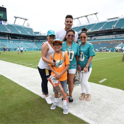 AnnetteDelao's profile picture. 