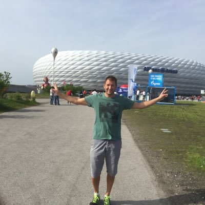 11lourock's profile picture. 