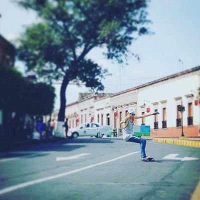 Tovar_CoC's profile picture. Soy lider del clan Trueno Farm 18 :)
clan: Trueno Farm 18 #8L9QGQCG