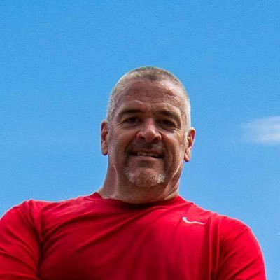Trying to take my passion for #Photography to next level. I #CrossFit, enjoy the #Outdoors & #Traveling and a good #Scotch, #Whisky or #Wine!