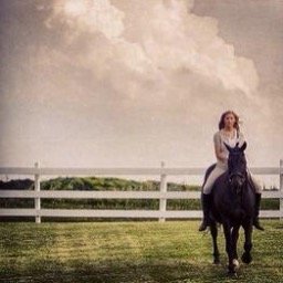 _natasha_ross's profile picture. Sub-account for MARK4474