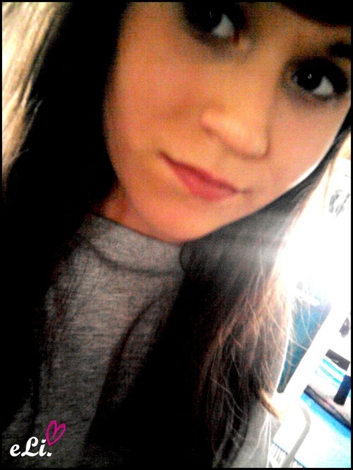 eliichenfoox's profile picture. 