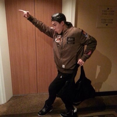 sumire989898's profile picture. ばんたん くおずよりおーる @bts_twt リプ返すのおそいです、すみません、