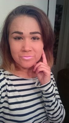 vivimonozz's profile picture. live life till there's no time left