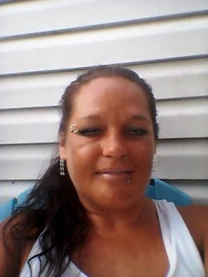 leigh_israel's profile picture. 